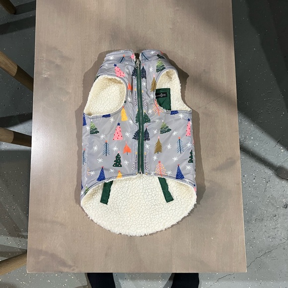 Dog Winter Vest with Forest Print - Picture 3 of 4